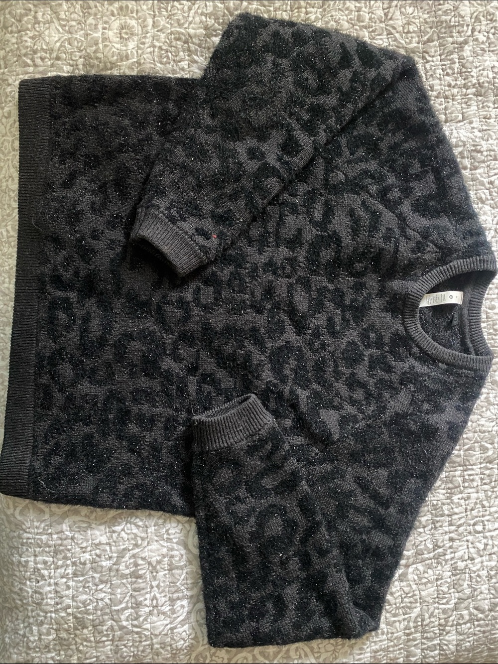 lululemon athletica women’s Black Textured Leopard-Print Crewneck Sweater